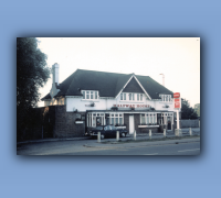 pubs-03-photo-003-edit.jpg